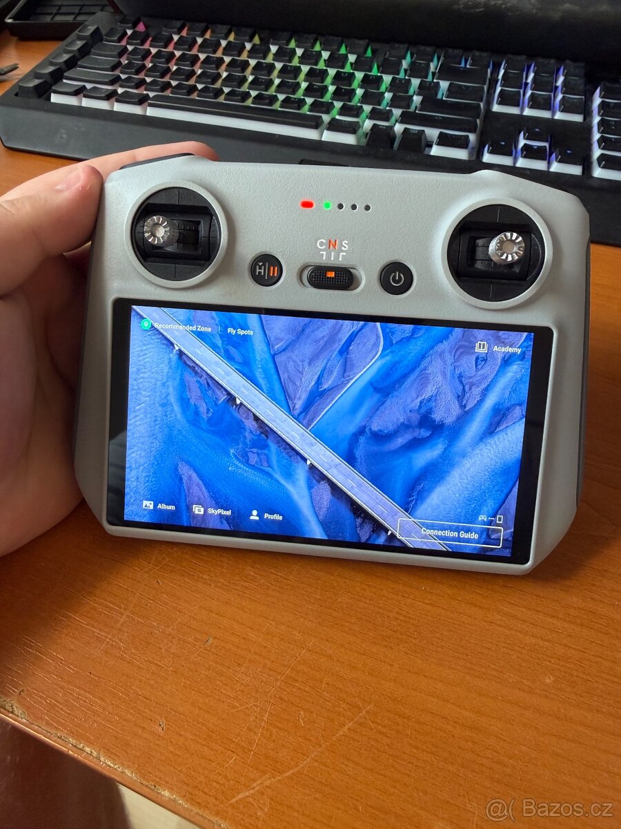 Thumbnail 5