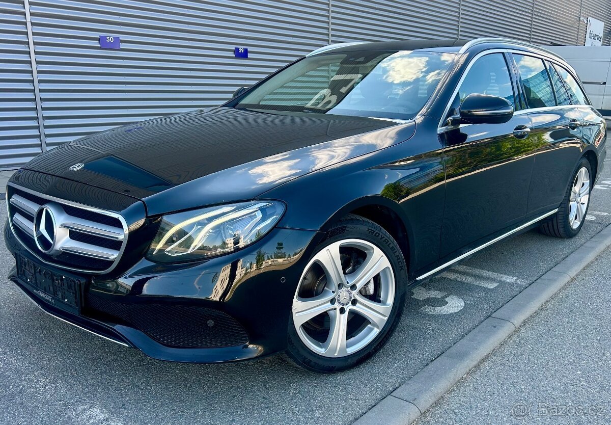 MERCEDES E 220D 143KW AUTOMAT-LED-NAVI-KAMERA-VYHŘEV