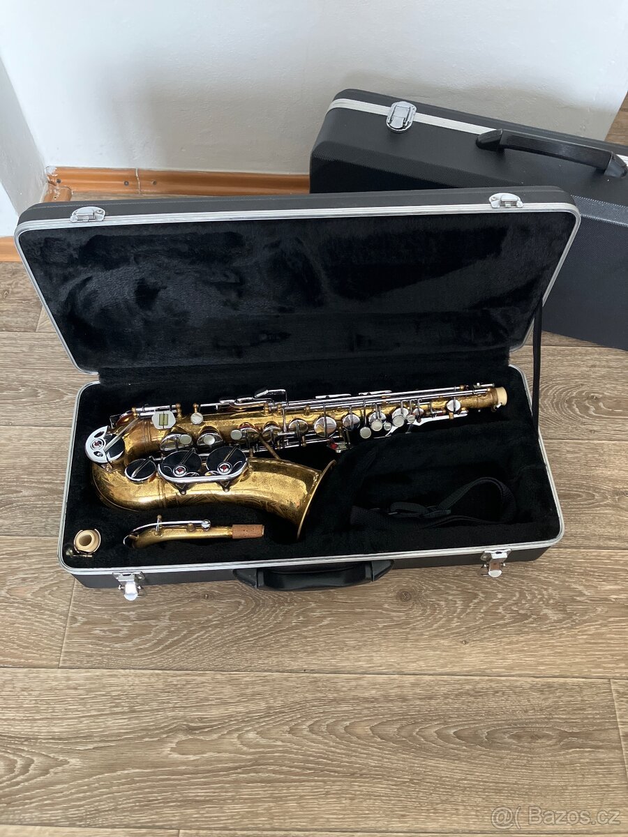 Altový saxofon Amati Classic Deluxe č. 65342