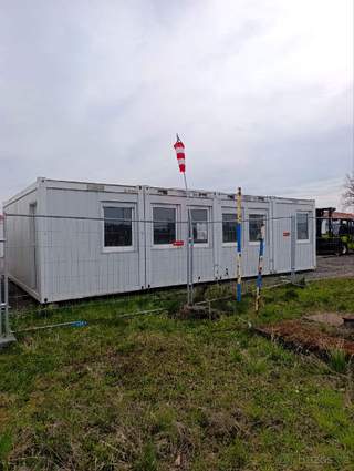 Kancelářský, obytný set 4 kontejnerů: 60 m²