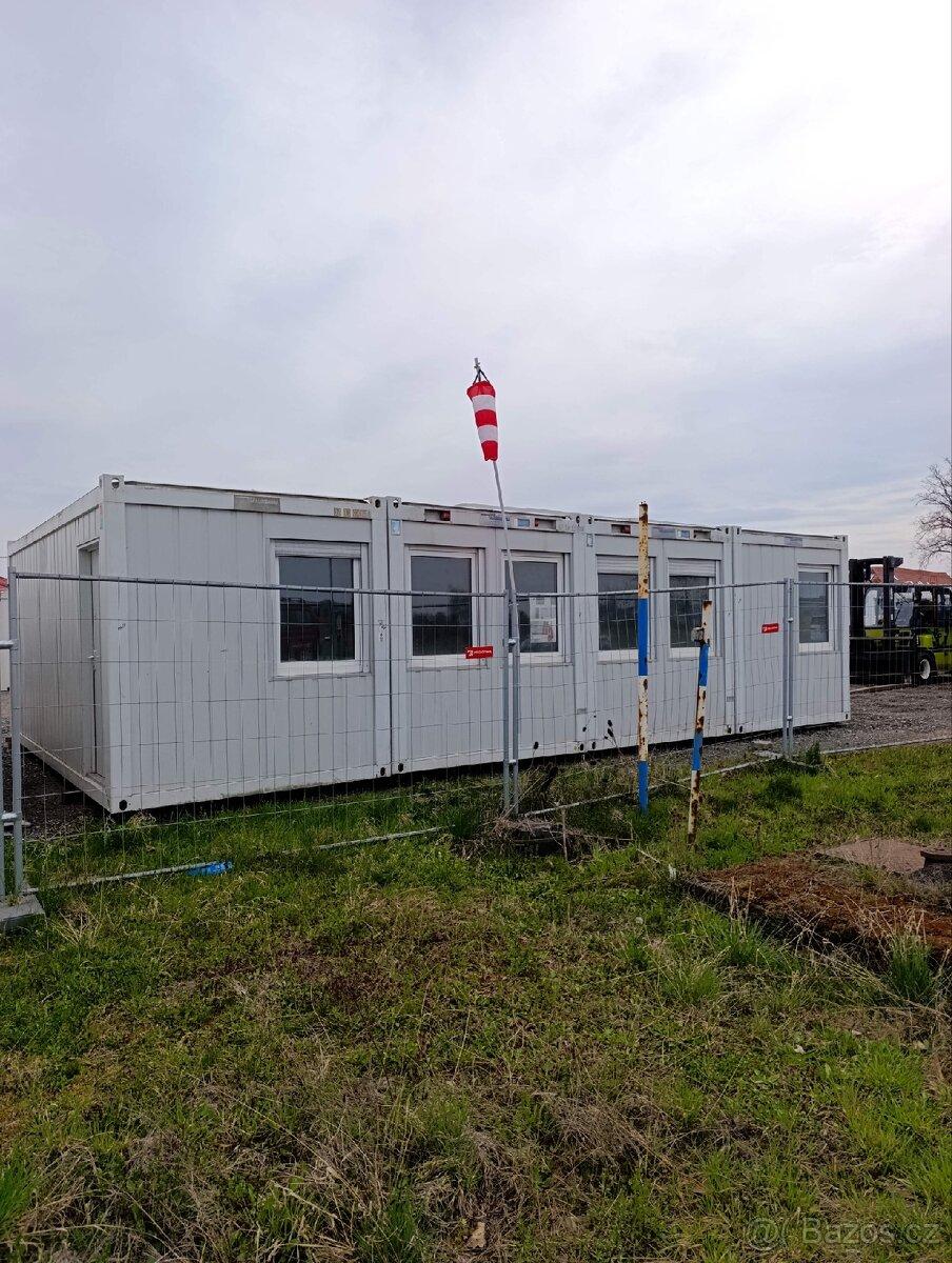 Kancelářský, obytný set 4 kontejnerů: 60 m²