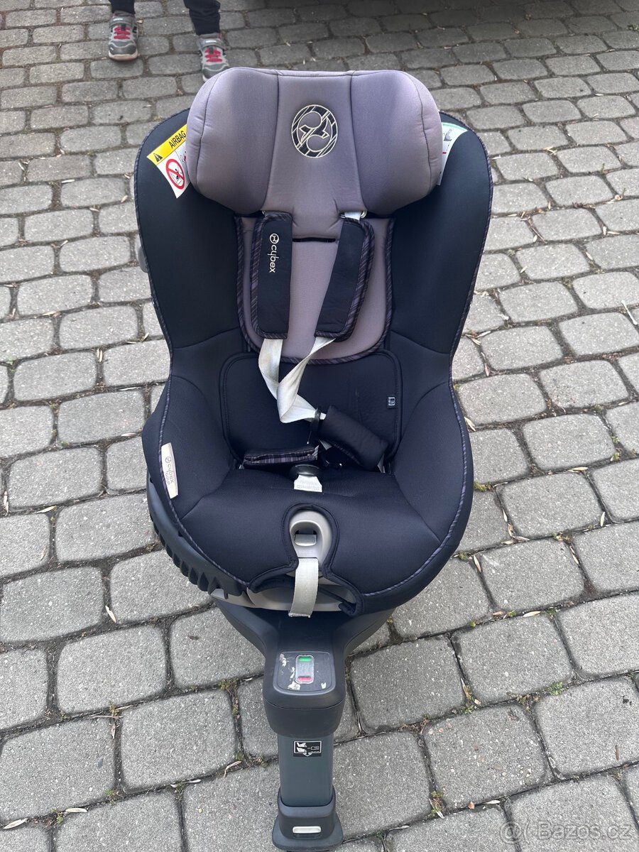 Prodám autosedačku CYBEX Sirona