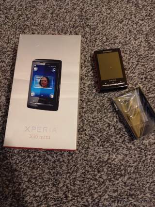 Mobilní telefon Sony Xperia X10