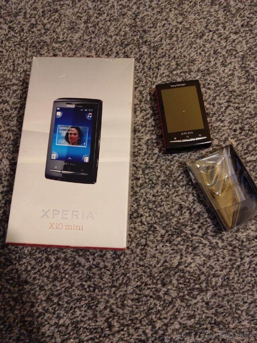 Mobilní telefon Sony Xperia X10