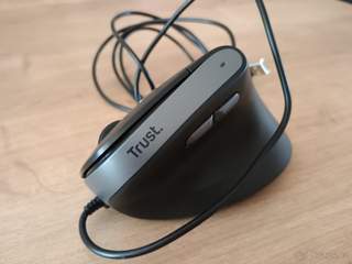 Trust BAYO II ergonomická myš