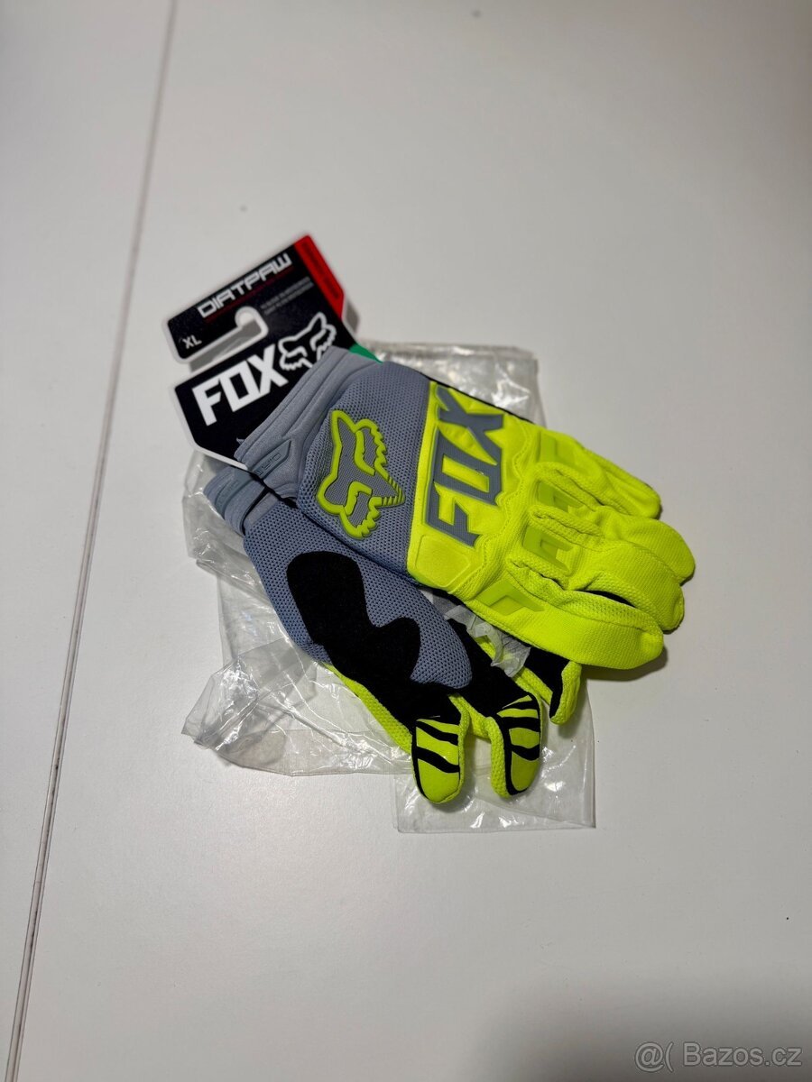 Rukavice fox