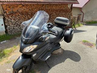 Suzuki burgman 650