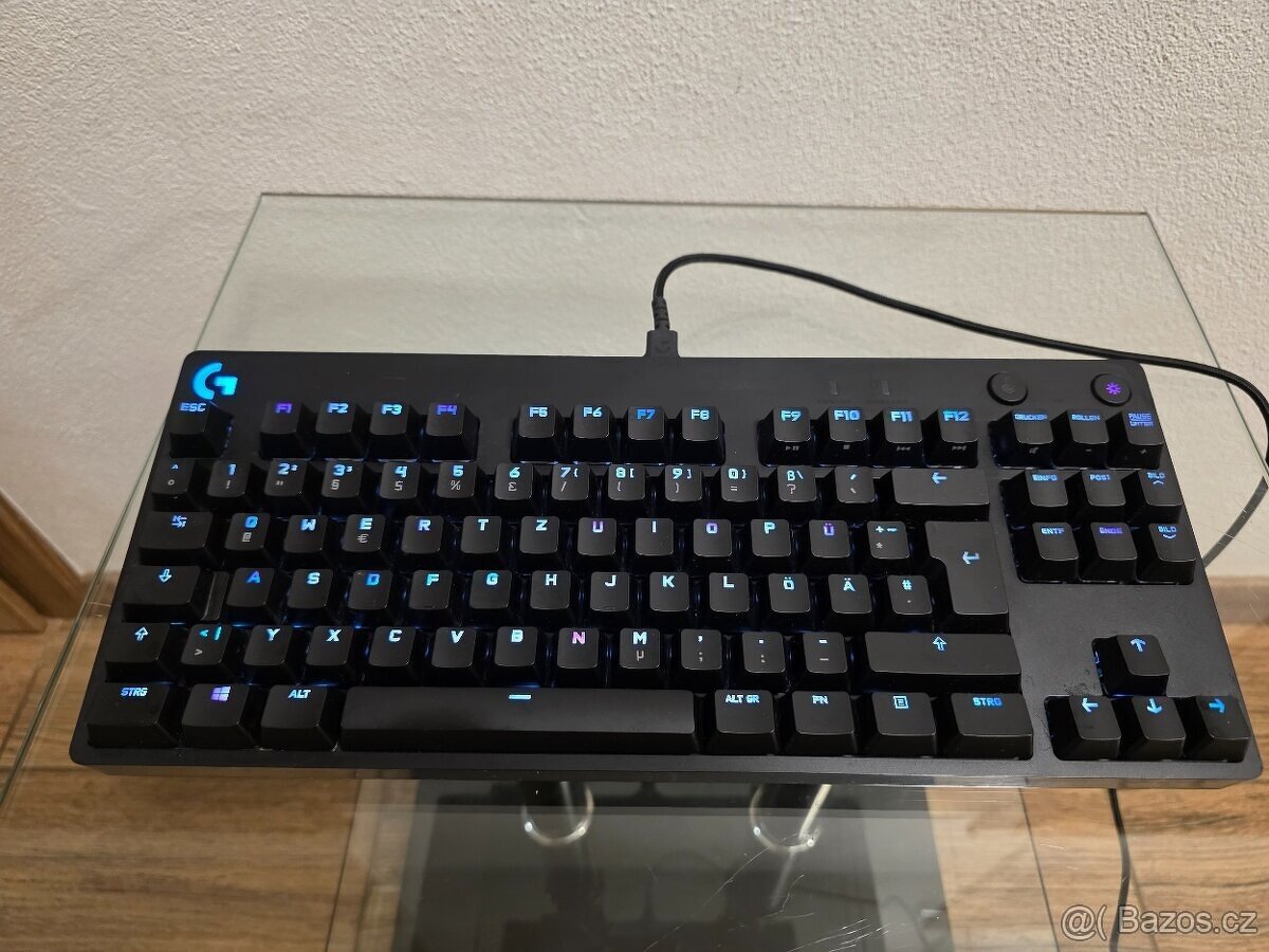Logitech G PRO mechanická klávesnice