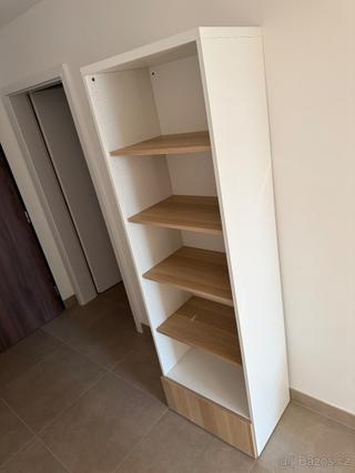 Knihovna IKEA