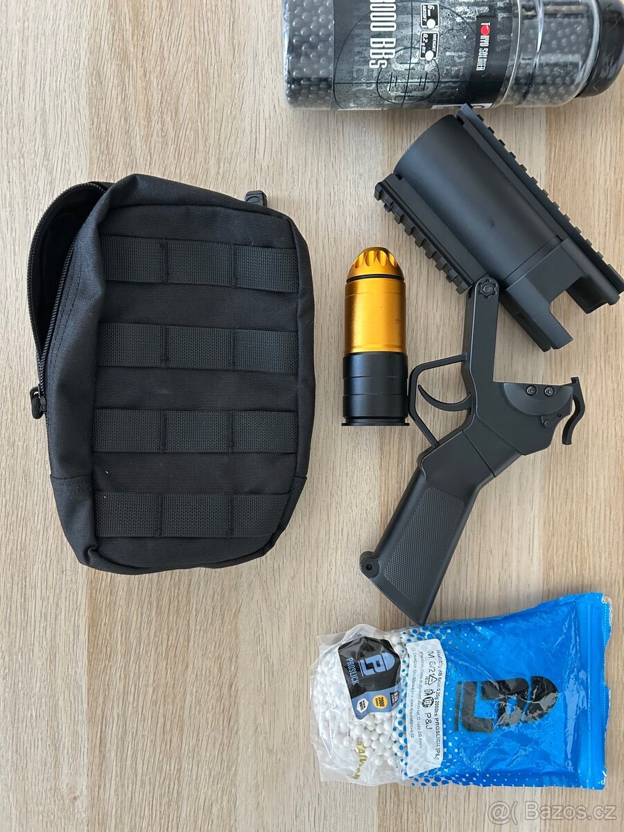 Airsoft granátomet CYMA 40mm