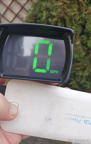 ⚡️ Nový digitální GPS tachometr do auta v mílích ⚡️