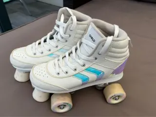 Decathlon kolečkové brusle vel. 36