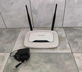 300 Mb/s WI-FI ROUTER TP-LINK TL-WR841N