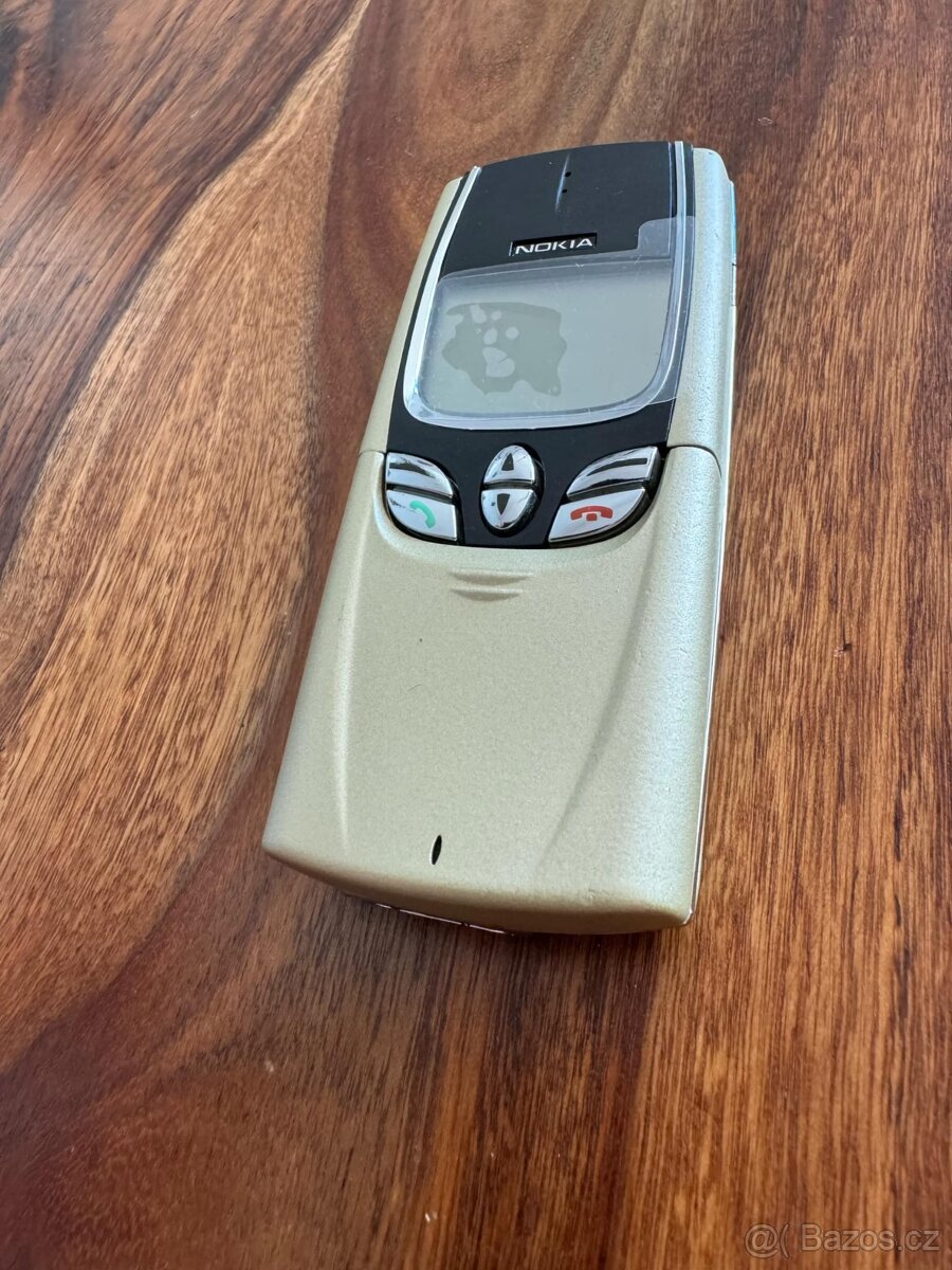 Nokia 8850 – kovová legenda v stavu, plně funkčni