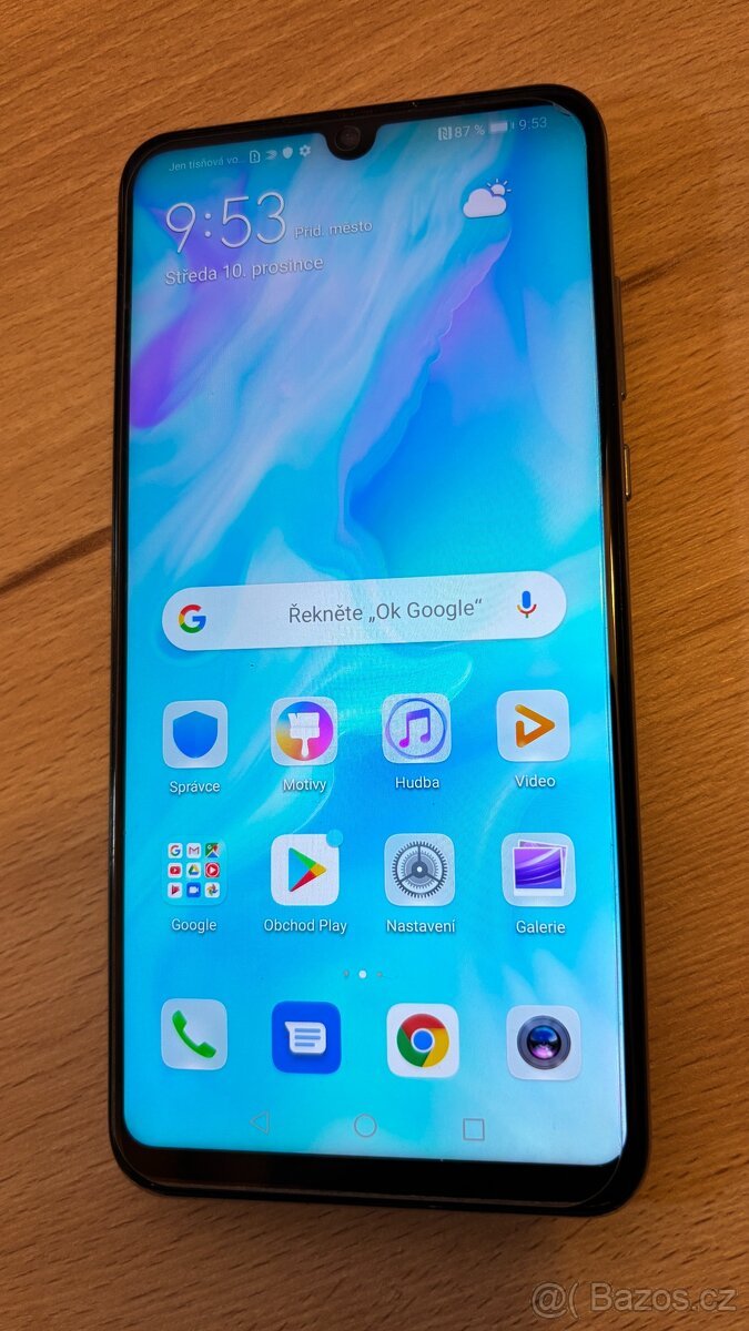 Huawei P3O Lite 64GB bílý, jako nový