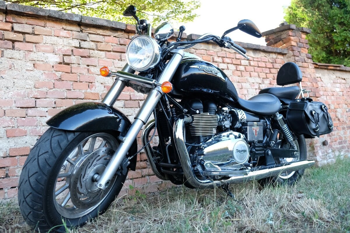 TRIUMPH AMERICA 865 ccm