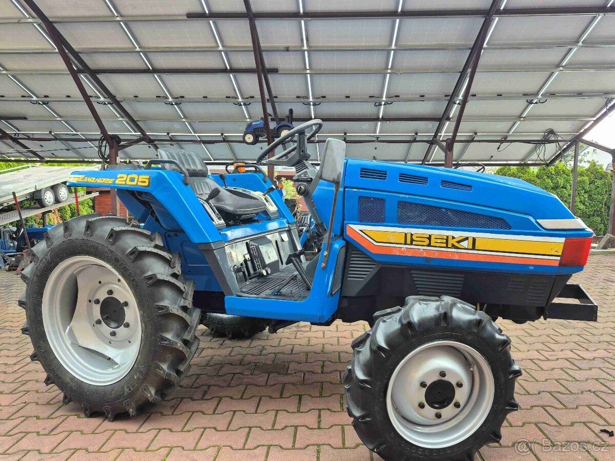 Japonský malotraktor Iseki TU205F (20 HP, 4x4)