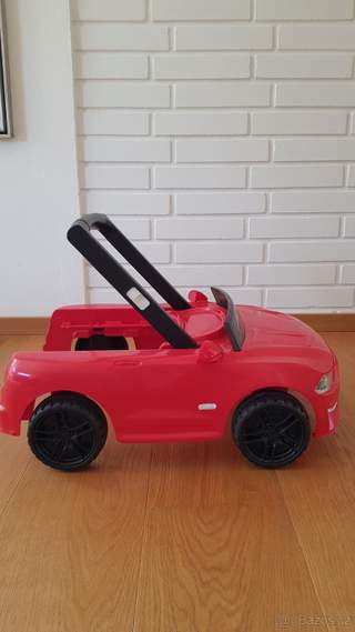 Chodítko auto, autíčko