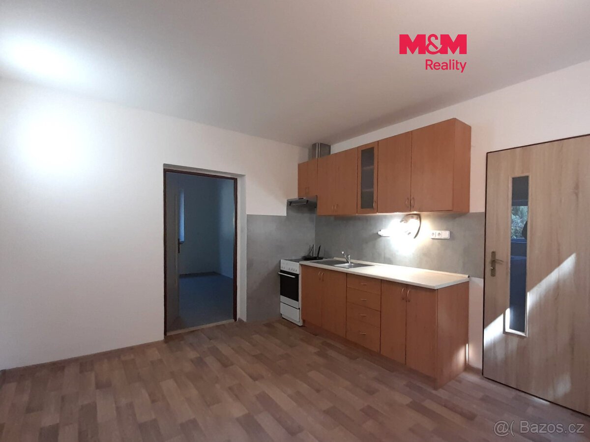 Pronájem bytu v rodinném domě, 78 m², Valašské Meziříčí