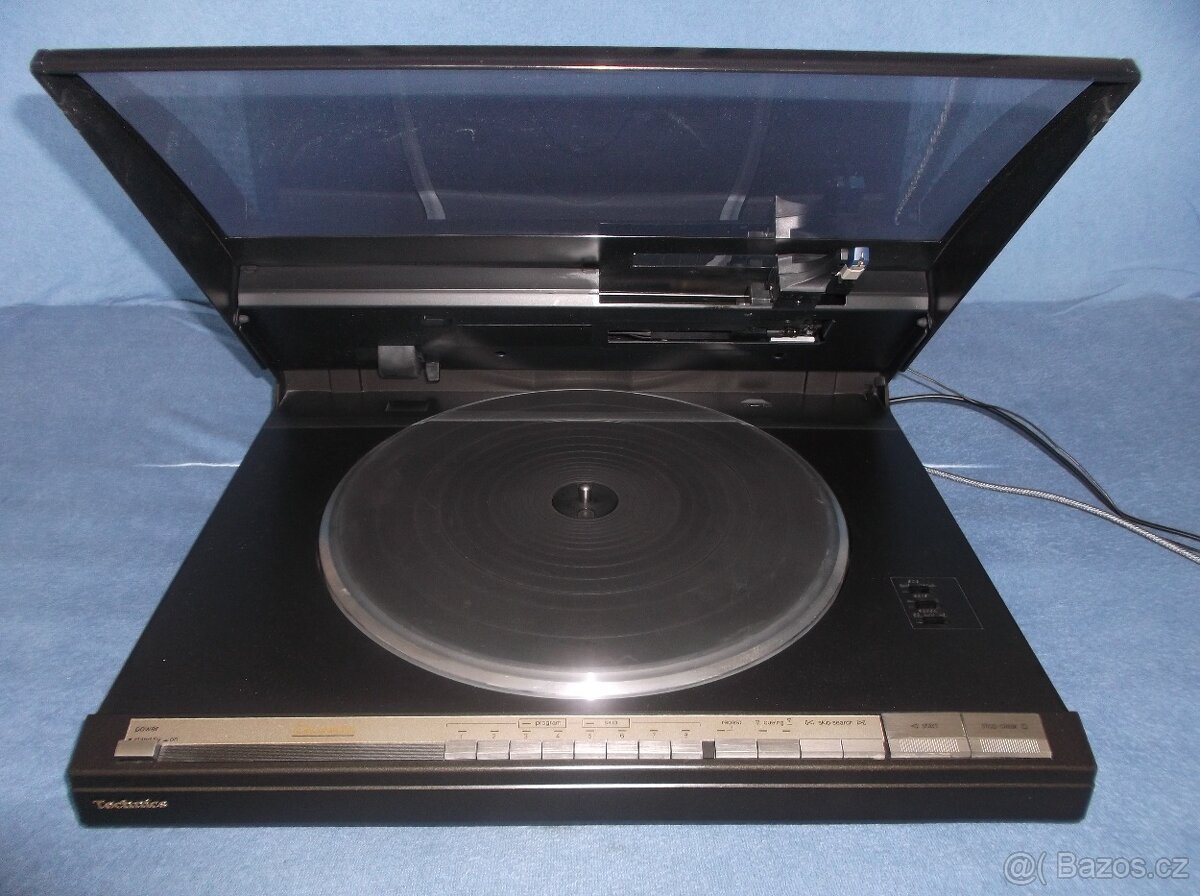 Gramofon TECHNICS SL-L3, programovatelný s novou jehlou