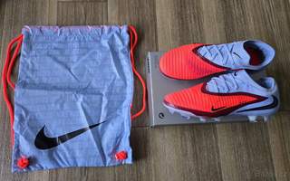 Kopačky NIKE PHANTOM 6 LOW ELITE FG (39)