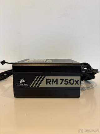 Zdroj Corsair RM750x – 750W, plně modulární
