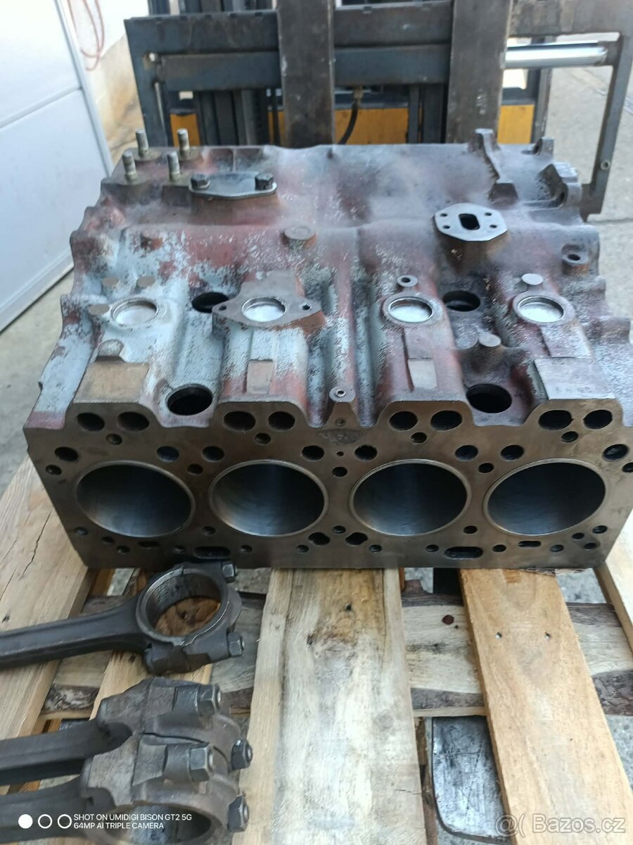 blok motoru rekord 3900