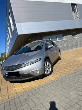Honda Civic 8g Rv-2008 1.4 benzin 61 kw