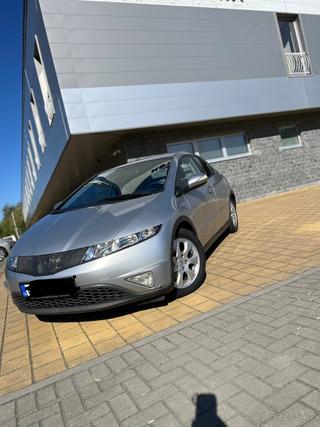 Honda Civic 8g Rv-2008 1.4 benzin 61 kw