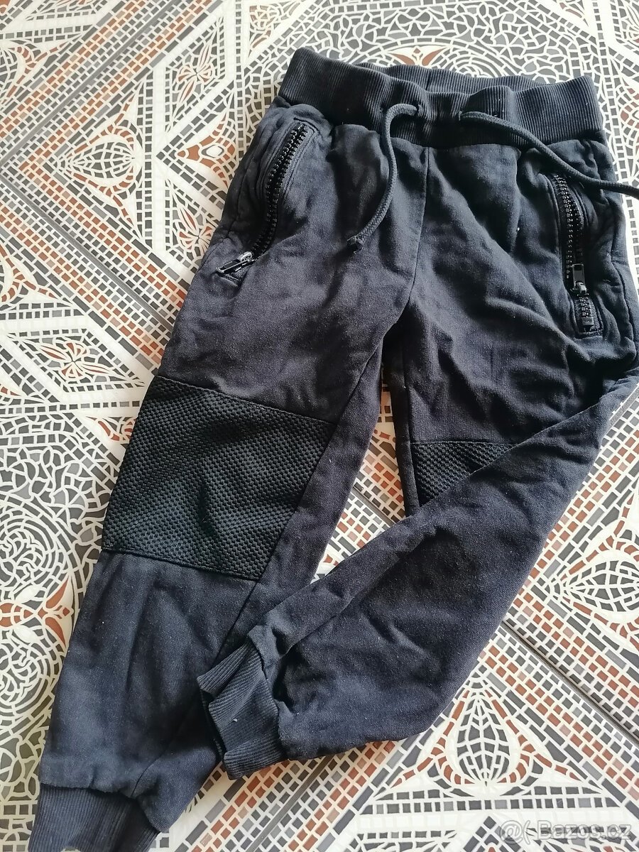 Tepláky Lindex 104
