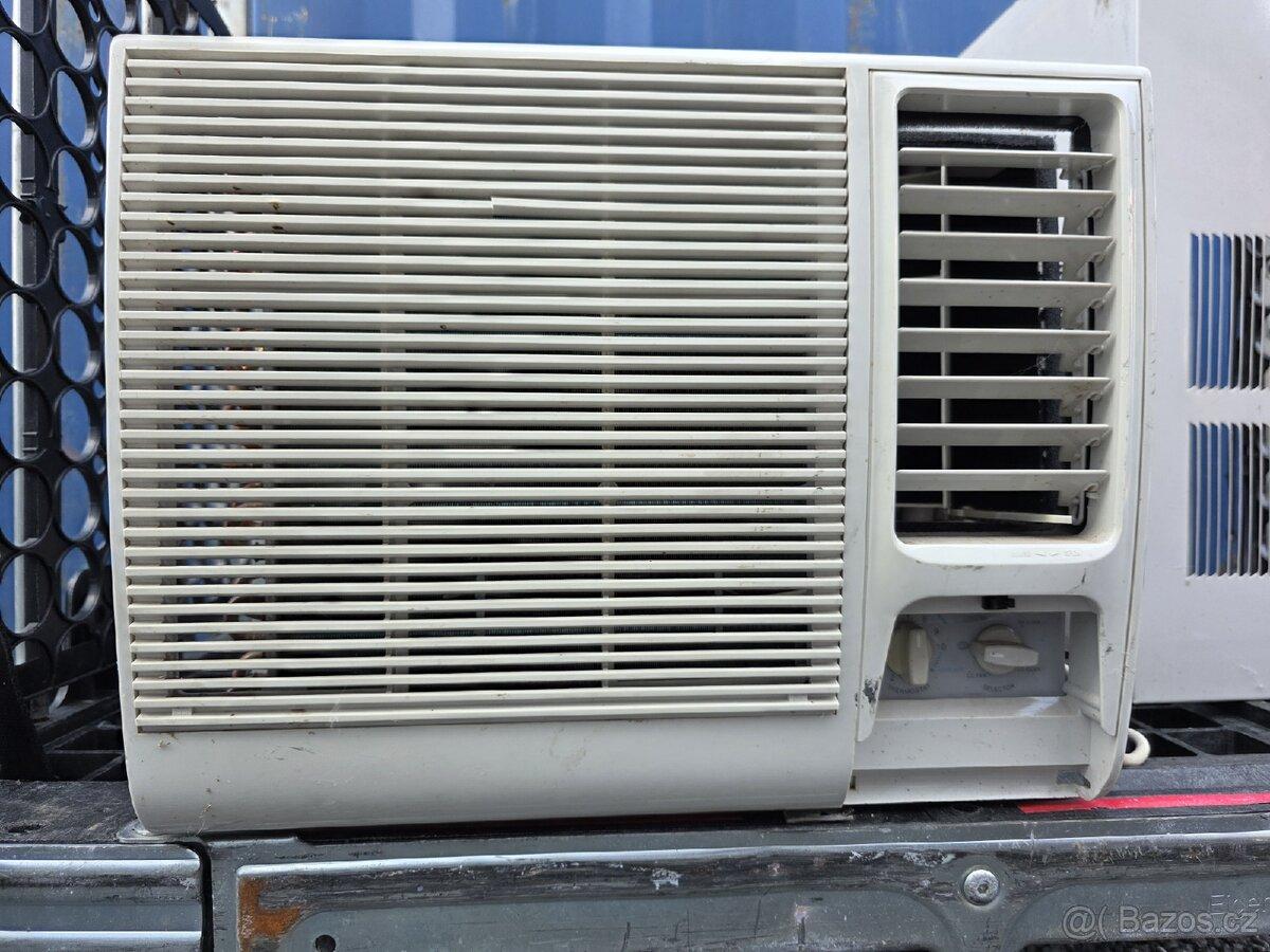 AIRWELL MAY 90 R407C okenní klimatizace