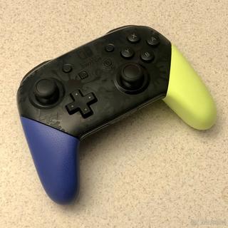 Nintendo Switch Pro Controller (Splatoon 3 edice)