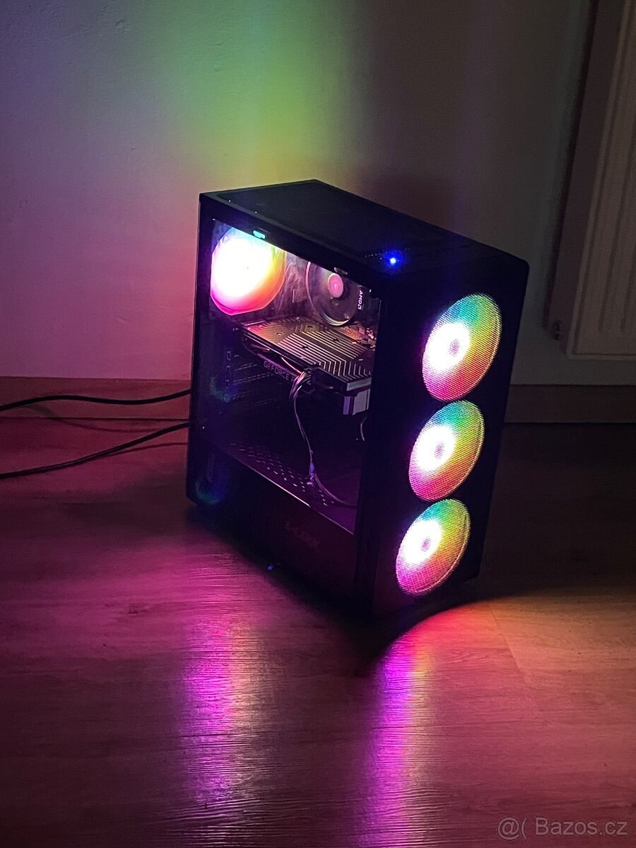 Herní PC 16 GB RAM 1/2 roku starý