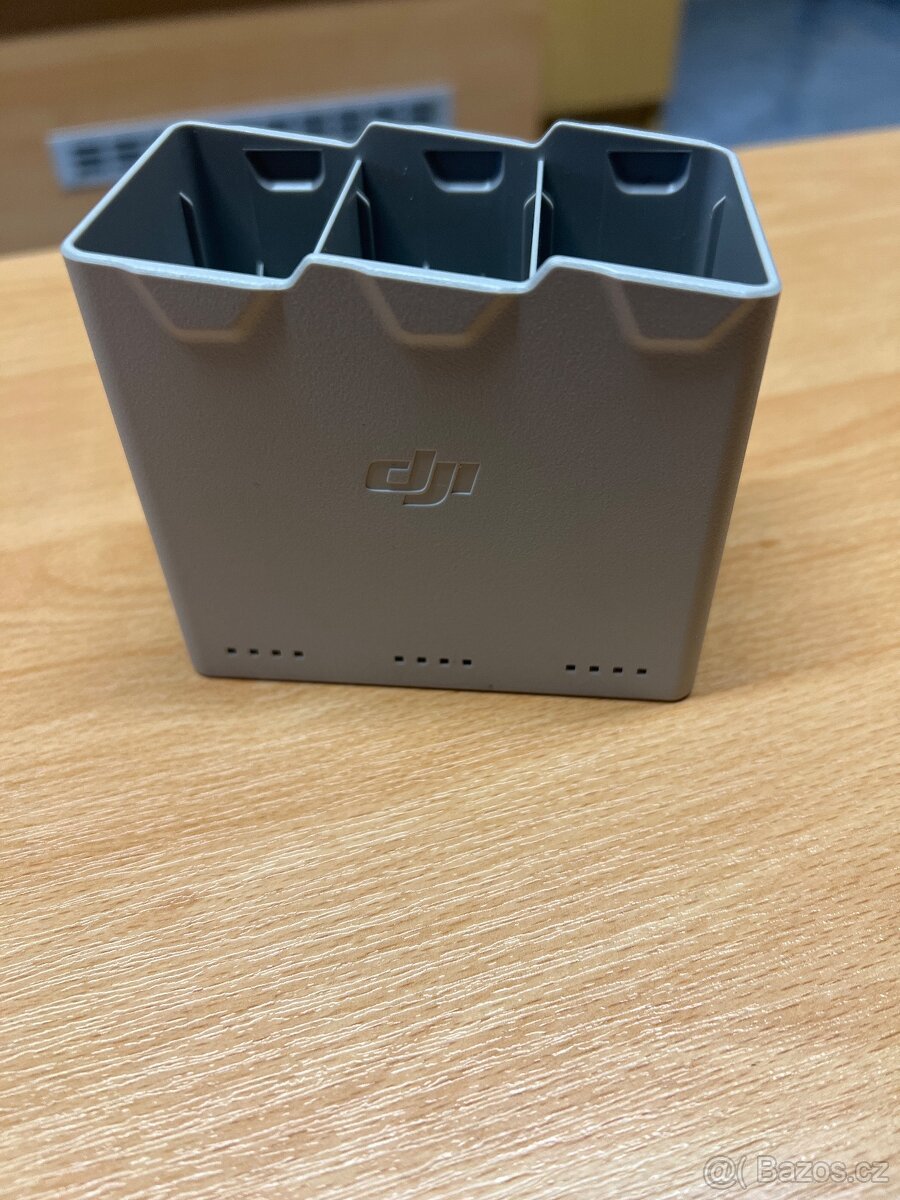 DJI charging hub