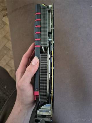 Grafická Karta - MSI Radeon R9 390 GAMING 8G