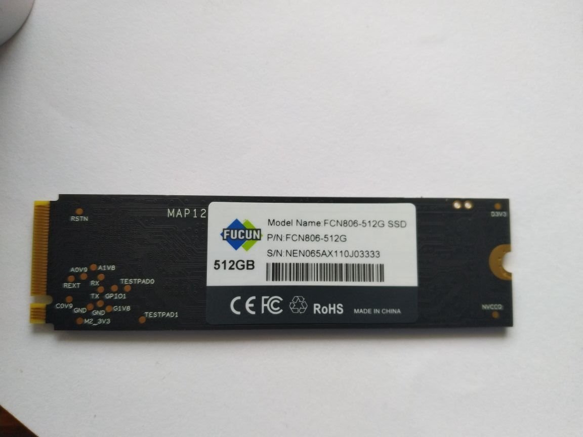 SSD M.2 NVMe Fucun 512 GB, zánovní