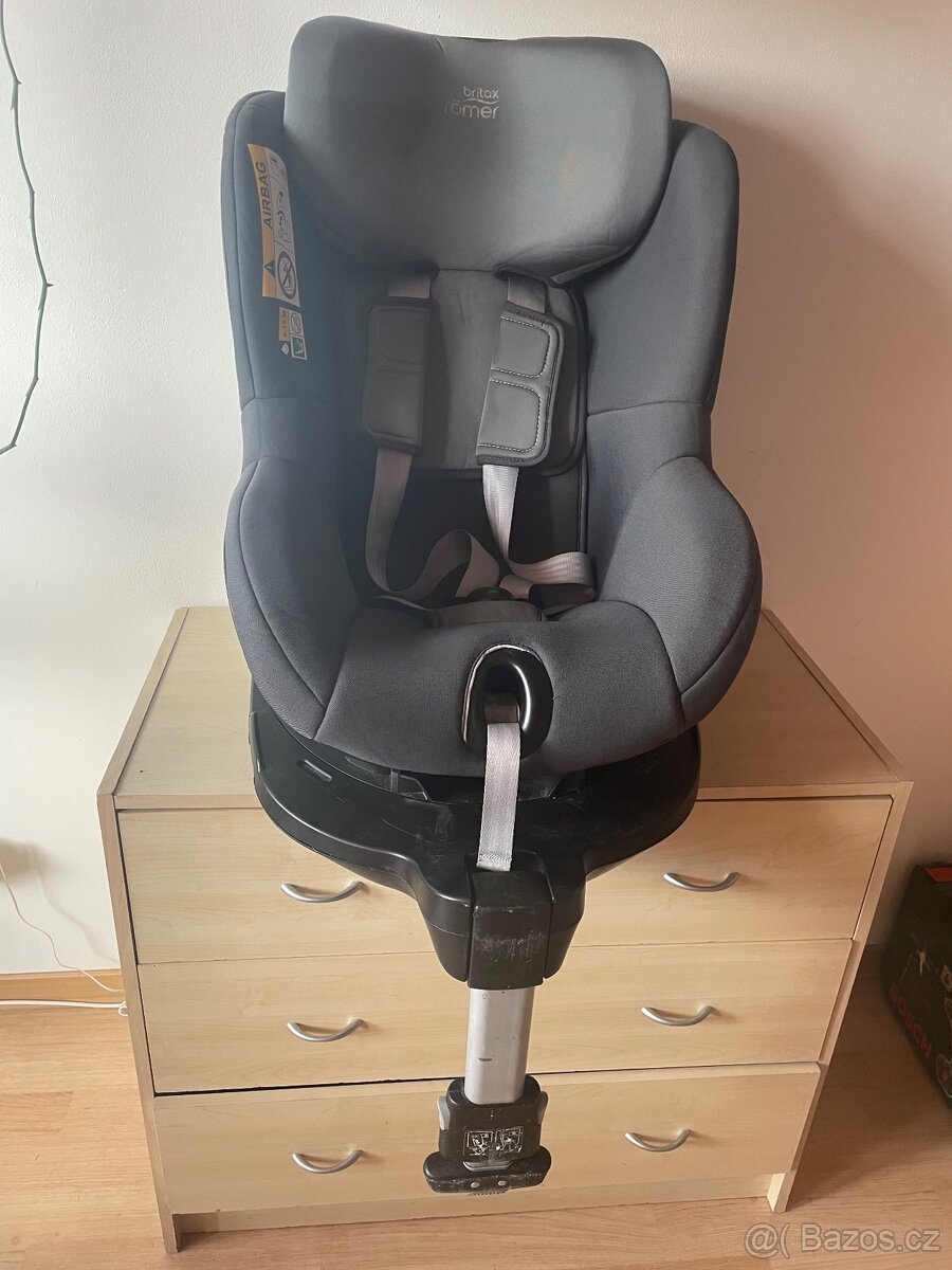 Britax Römer - isofix do 18kg 40-105cm