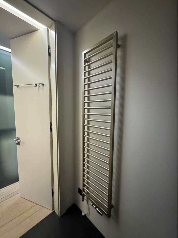 koupelnový radiátor Zehnder Subway 180x45