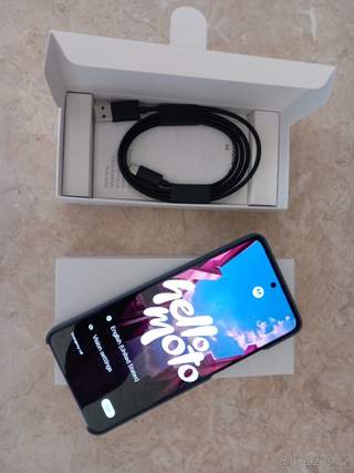 Motorola G86 5G nový smartphone Trutnov