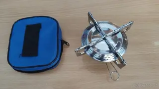 Plynový turistický skládací vařič na kartuše