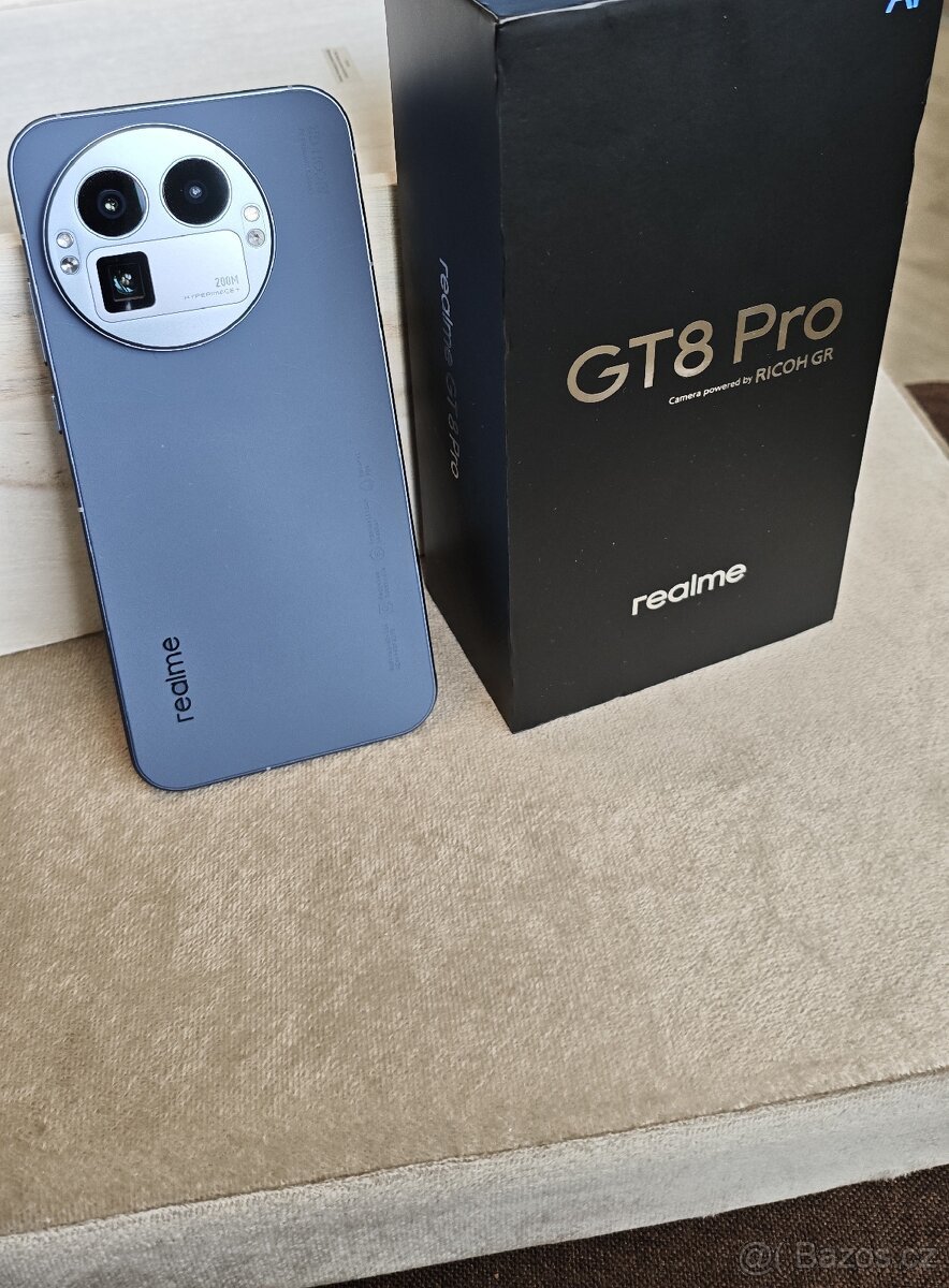 REALME GT8 PRO 12/256 GB.Nový