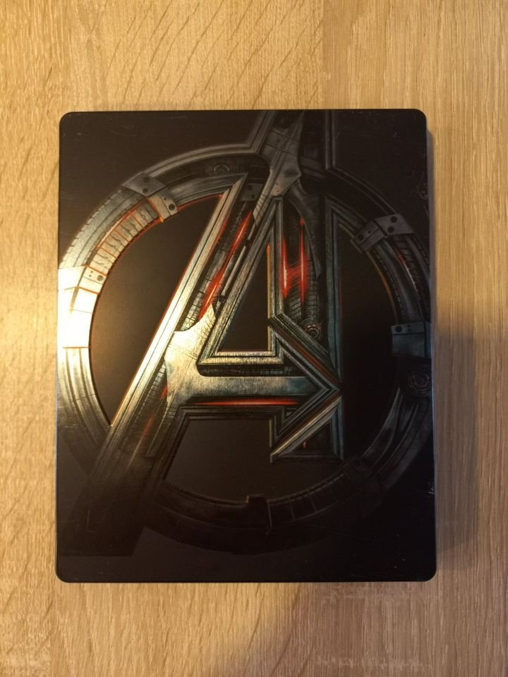 Avengers: Age of Ultron Steelbook 3D (sběratelská edice)