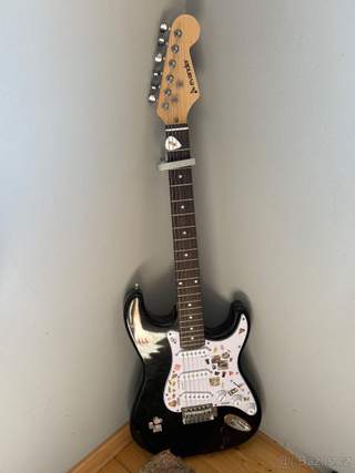 Evander Kytara + Amplifier