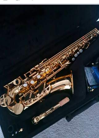Saxofon yamaha 480