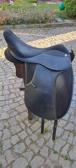 Sedlo Thorowgood Griffin Cob Deressage