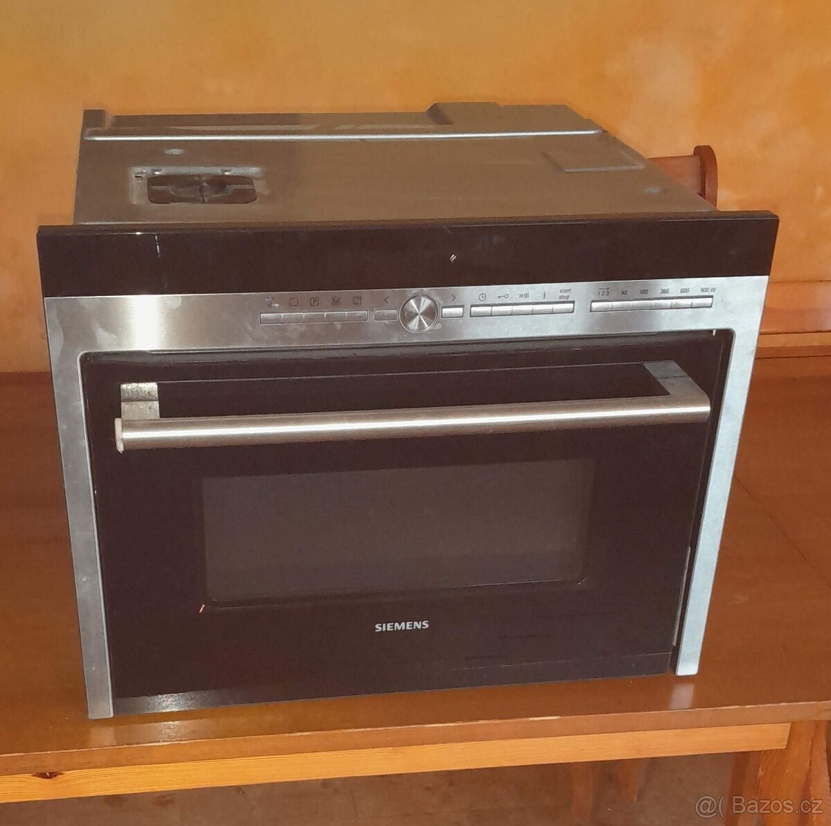 Siemens HB86K572 - kompaktní trouba s mikrovlnkou