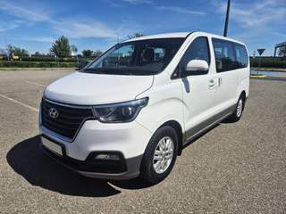 HYUNDAI H1 2.5CDi FACELIFT-2019 1.MAJITEL MANUÁL 8MÍST TAŽNÉ