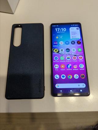 Sony Xperia 1III fialová