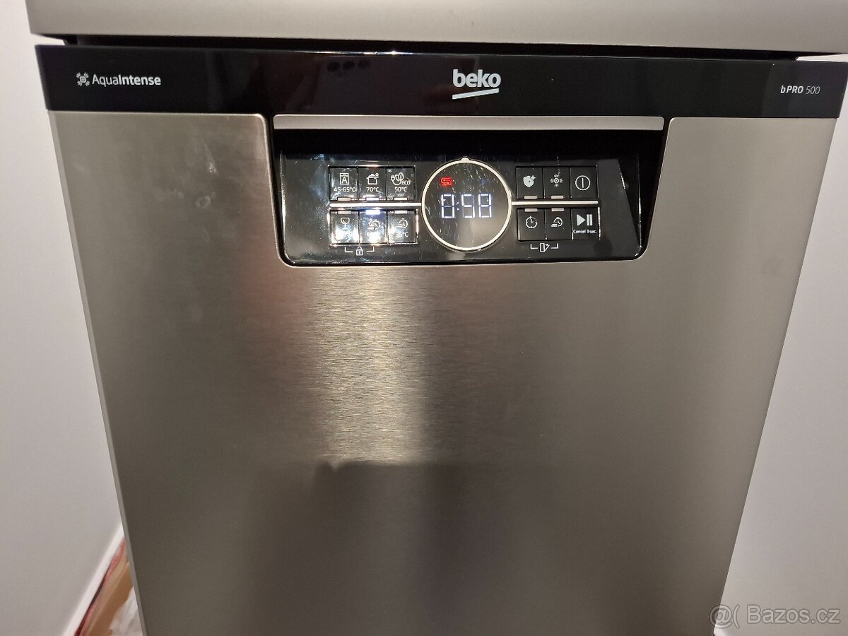 Myčku Beko 45 cm ve skvělém stavu