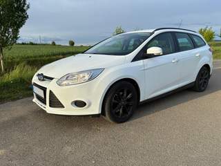 Ford Focus 1.6i AT Combi, najeto 149.000 km, CENA